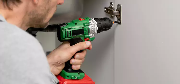 Commercial Door Hinge Repair Germantown